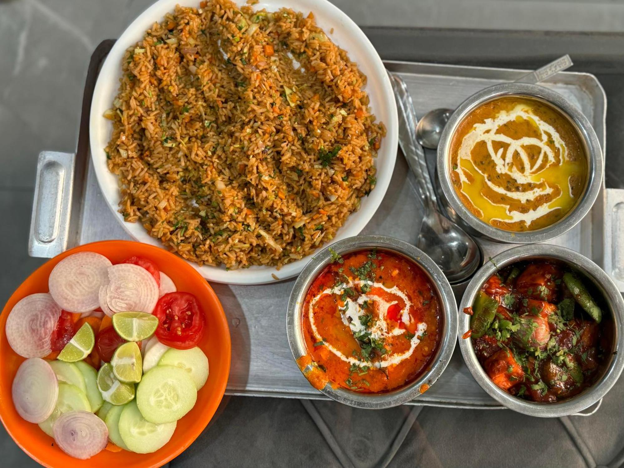 Royal Inn Jammu Buitenkant foto
